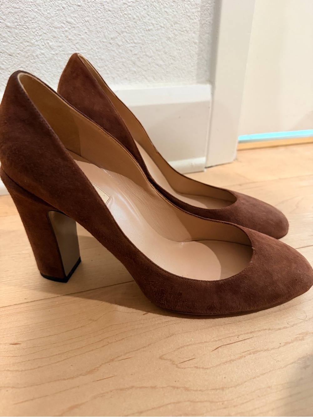 Valentino Brown Suede Round-Toe Pumps - Picture 2 of 10